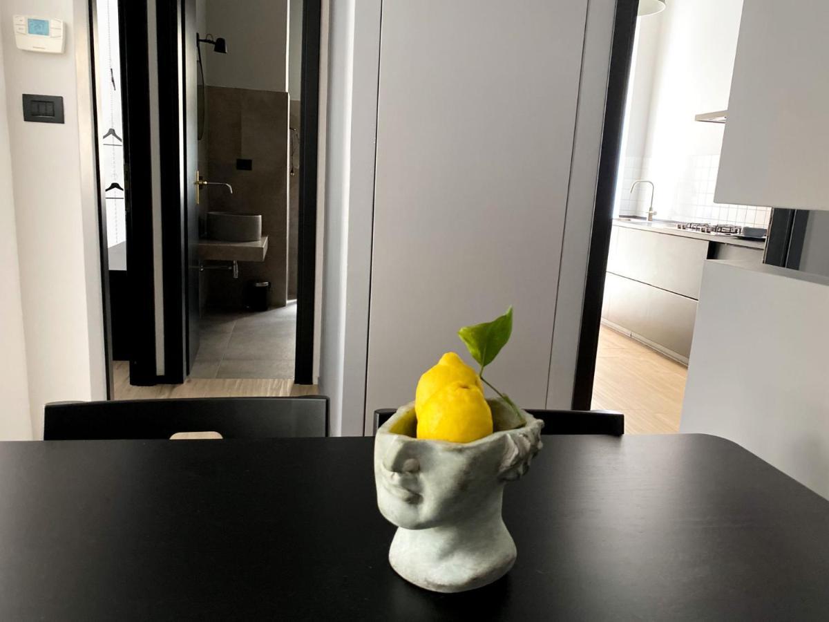 Duo Apartment ซาแลร์โน ภายนอก รูปภาพ