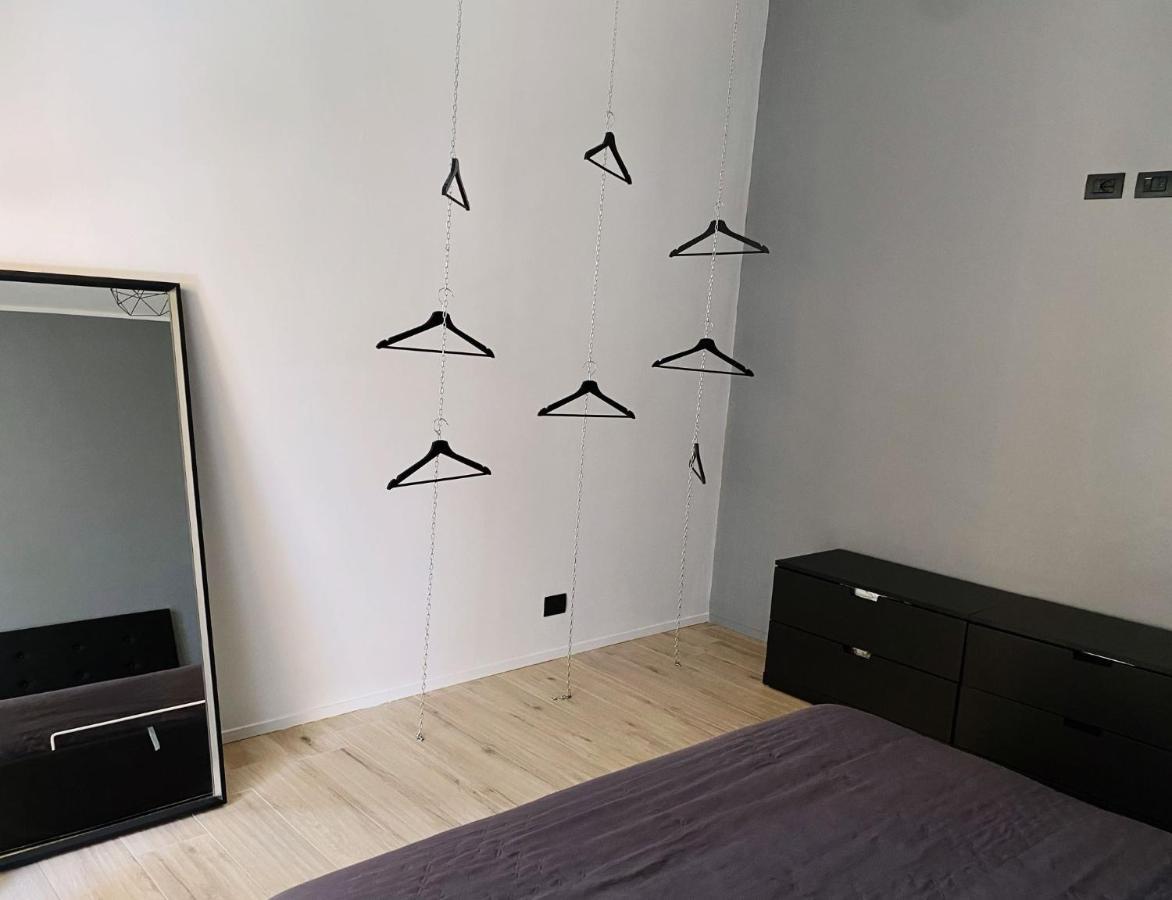 Duo Apartment ซาแลร์โน ภายนอก รูปภาพ