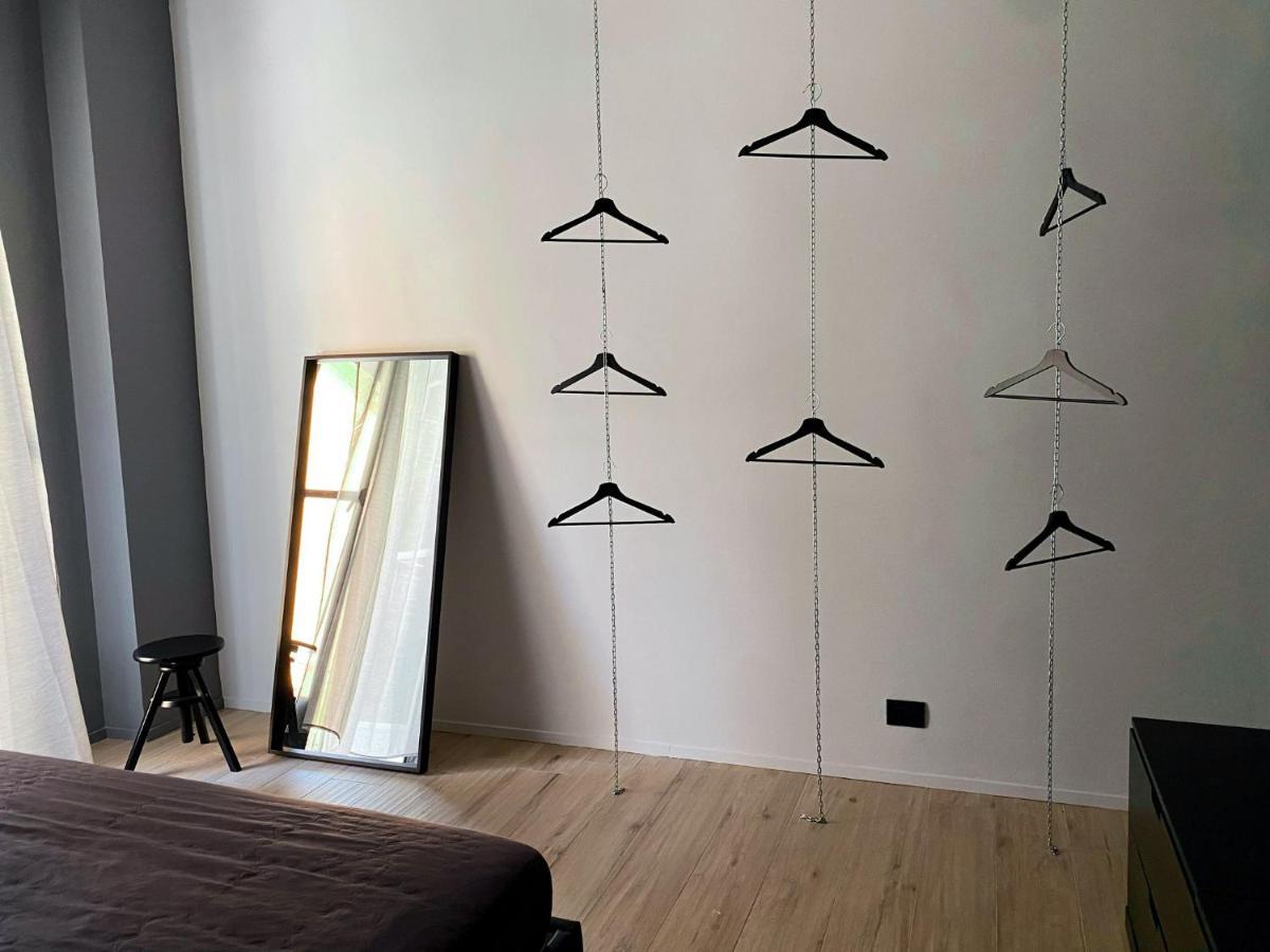 Duo Apartment ซาแลร์โน ภายนอก รูปภาพ